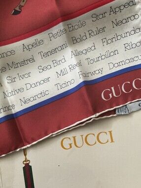 Gucci Silk Scarf-Vintage-Oversize